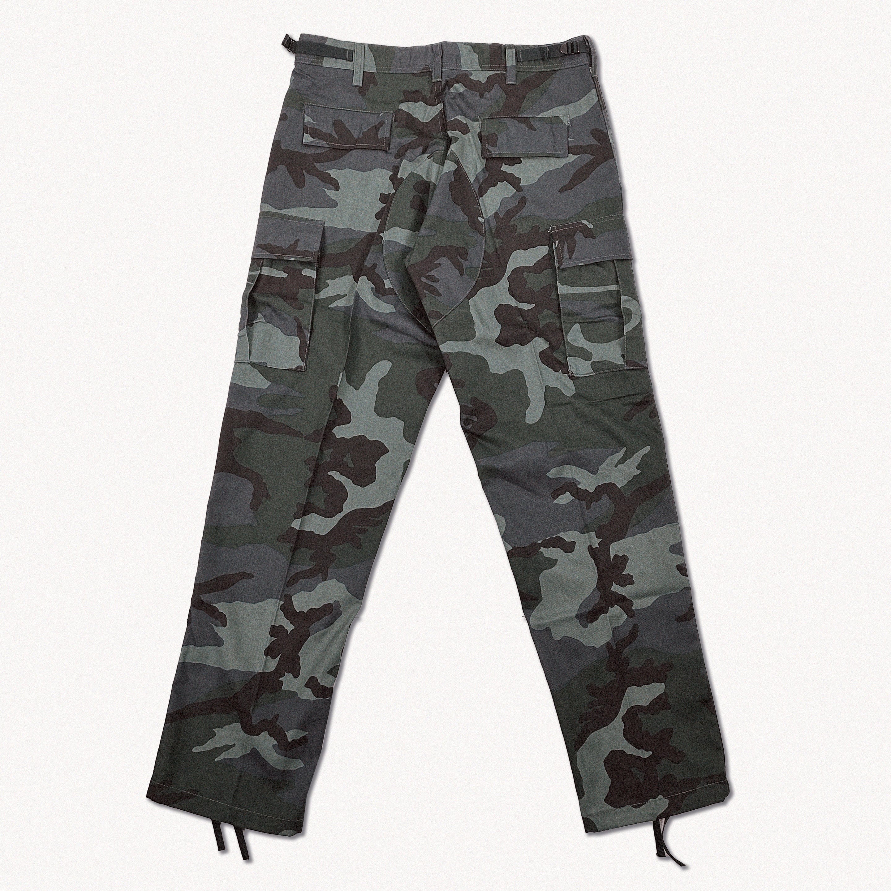 PARANOID CHAINS BLACK & GREY CAMO CARGO PANTS